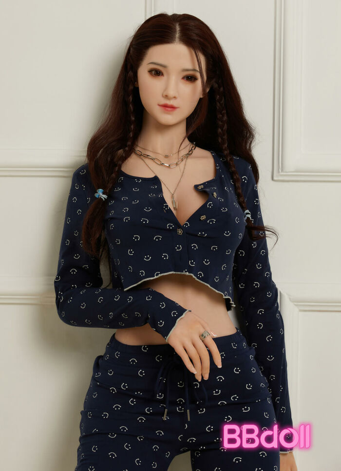 C14 Young girl silicone sex doll 01